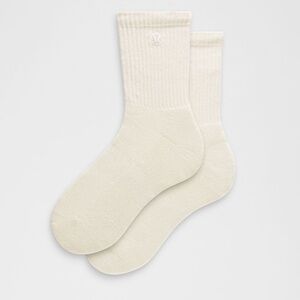 NWT lululemon Daily Essential Socks